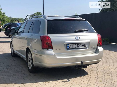 Toyota Avensis 2004  випуску Івано-Франківськ з двигуном 2 л дизель універсал механіка за 5600 долл. 