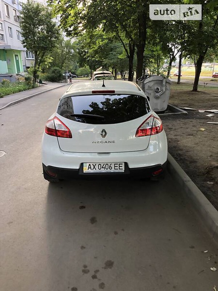 Renault Megane 2011  випуску Вінниця з двигуном 1.6 л  хэтчбек механіка за 7400 долл. 