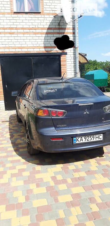 Mitsubishi Lancer 2010  випуску Харків з двигуном 1.5 л  седан автомат за 7600 долл. 