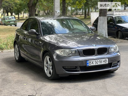 BMW 120 2007  випуску Хмельницький з двигуном 2 л дизель купе автомат за 7700 долл. 