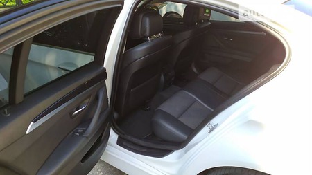 BMW 520 2013  випуску Київ з двигуном 2 л бензин седан автомат за 18000 долл. 