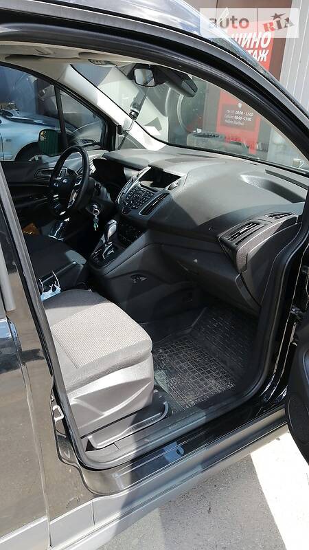 Ford Tourneo Connect 2016  випуску Суми з двигуном 0 л  універсал автомат за 16800 долл. 