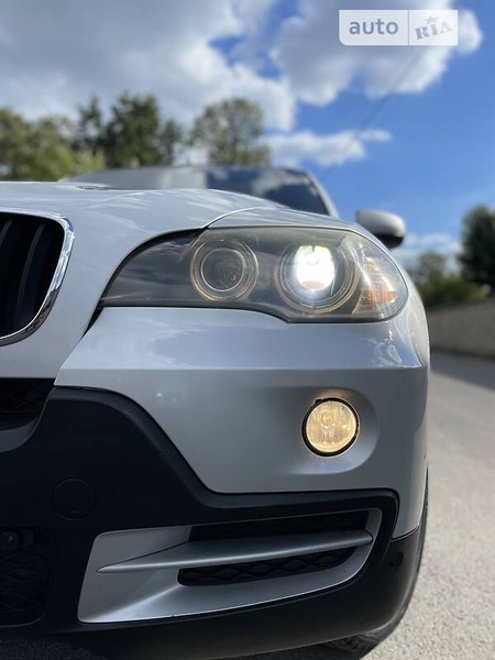 BMW X5 2009  випуску Тернопіль з двигуном 3 л  позашляховик автомат за 12650 долл. 