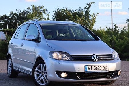 Volkswagen Golf Plus 2009  випуску Київ з двигуном 2 л дизель мінівен механіка за 6995 долл. 