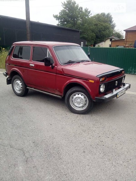 Lada 2121 1995  випуску Івано-Франківськ з двигуном 1.7 л бензин позашляховик механіка за 2900 долл. 