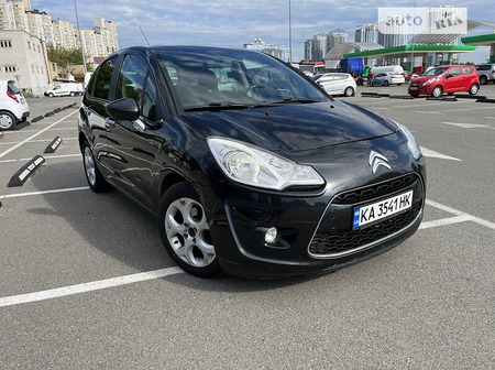 Citroen C3 2010  випуску Київ з двигуном 1.6 л бензин хэтчбек автомат за 6500 долл. 