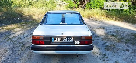 Mazda 626 1987  випуску Полтава з двигуном 1.6 л бензин седан механіка за 2000 долл. 