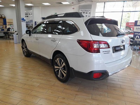 Subaru Outback 2020  випуску Київ з двигуном 2.5 л бензин універсал автомат за 36000 долл. 