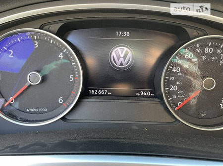 Volkswagen Touareg 2011  випуску Київ з двигуном 3 л дизель позашляховик автомат за 16500 долл. 