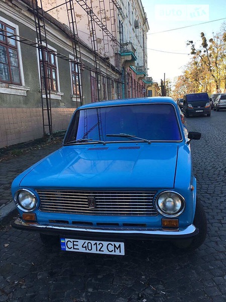 Lada 2113 1982  випуску Чернівці з двигуном 1.2 л бензин седан механіка за 1050 долл. 