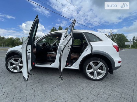 Audi Q5 2012  випуску Івано-Франківськ з двигуном 0 л дизель позашляховик автомат за 19200 долл. 