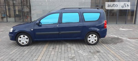 Dacia Logan 2009  випуску Ужгород з двигуном 1.6 л  універсал механіка за 4650 долл. 