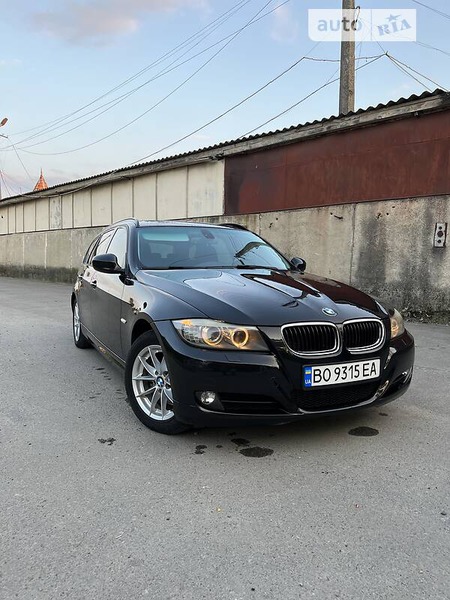 BMW 318 2011  випуску Івано-Франківськ з двигуном 2 л дизель універсал автомат за 9000 долл. 