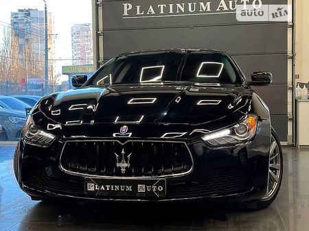 Maserati Ghibli 2014  випуску Одеса з двигуном 3 л бензин седан автомат за 19900 долл. 