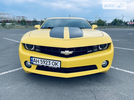 Chevrolet Camaro 2013  випуску Київ з двигуном 3.6 л бензин купе автомат за 16500 долл. 