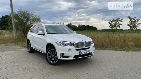 BMW X5 2015  випуску Львів з двигуном 2 л гібрид позашляховик автомат за 36800 долл. 