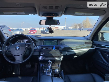 BMW 535 2012  випуску Київ з двигуном 3 л бензин седан автомат за 15500 долл. 