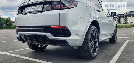 Land Rover Discovery Sport 2021  випуску Київ з двигуном 2 л бензин позашляховик автомат за 39950 долл. 