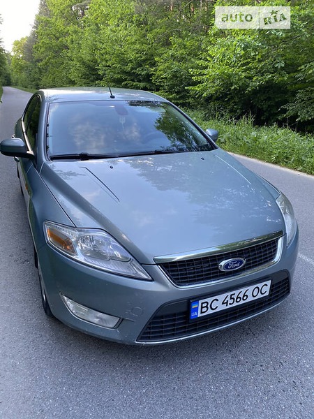 Ford Mondeo 2008  випуску Львів з двигуном 2 л бензин седан механіка за 6000 долл. 