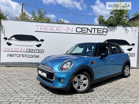 Mini Cooper 2016  випуску Вінниця з двигуном 1.5 л бензин хэтчбек автомат за 14500 долл. 