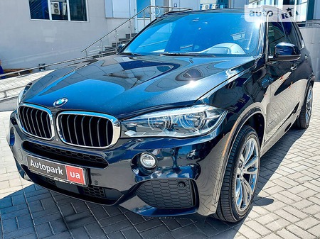 BMW X5 2015  випуску Одеса з двигуном 3 л дизель позашляховик автомат за 38990 долл. 