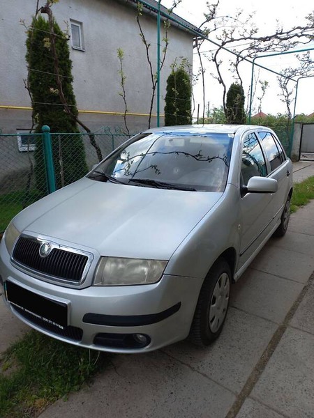 Skoda Fabia 2005  випуску Ужгород з двигуном 1.2 л бензин хэтчбек механіка за 3300 долл. 