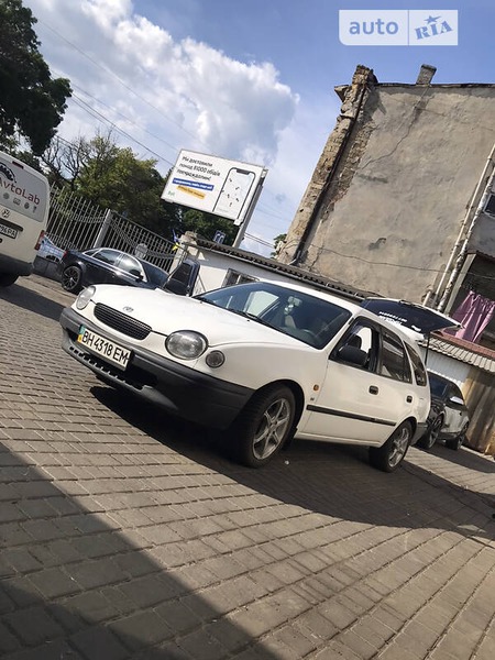 Toyota Corolla 1997  випуску Одеса з двигуном 1.6 л бензин універсал механіка за 3500 долл. 