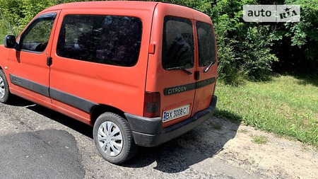 Citroen Berlingo 2004  випуску Хмельницький з двигуном 1.9 л дизель мінівен механіка за 3000 долл. 