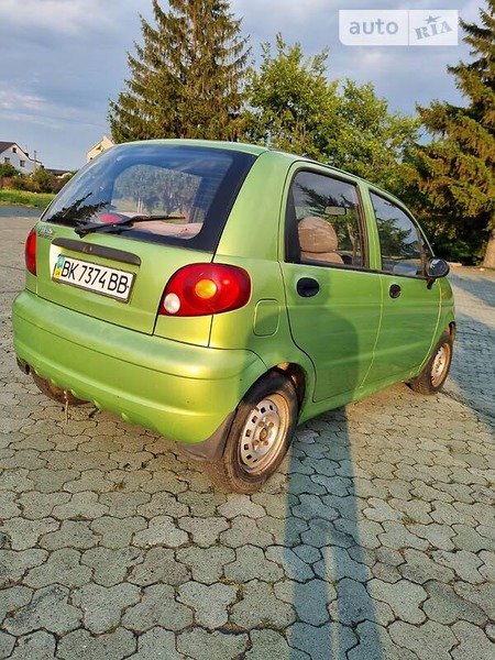 Daewoo Matiz 2007  випуску Рівне з двигуном 0.8 л бензин хэтчбек механіка за 3000 долл. 