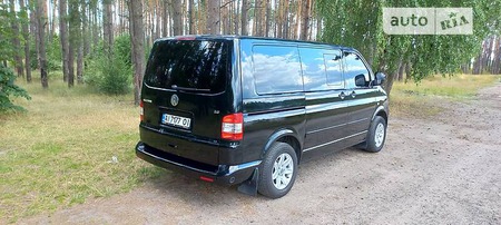 Volkswagen Multivan 2005  випуску Київ з двигуном 2 л  універсал механіка за 15000 долл. 