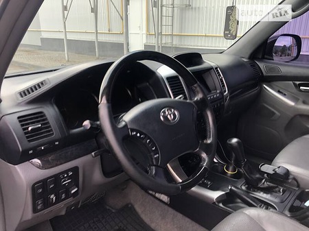 Toyota Land Cruiser Prado 2008  випуску Ужгород з двигуном 3 л дизель позашляховик автомат за 20200 долл. 
