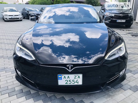 Tesla S 2016  випуску Київ з двигуном 0 л електро седан автомат за 51000 долл. 