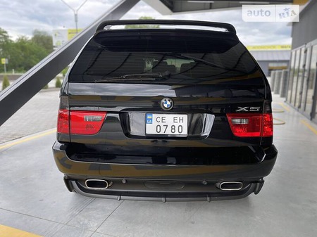 BMW X5 2006  випуску Чернівці з двигуном 4.8 л бензин позашляховик автомат за 11999 долл. 