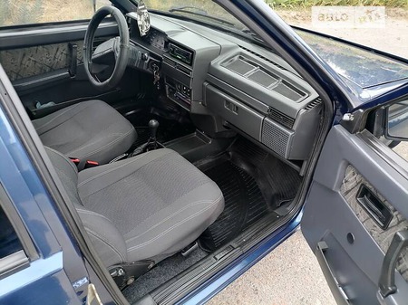 Lada 21099 2004  випуску Миколаїв з двигуном 1.5 л  седан механіка за 2550 долл. 