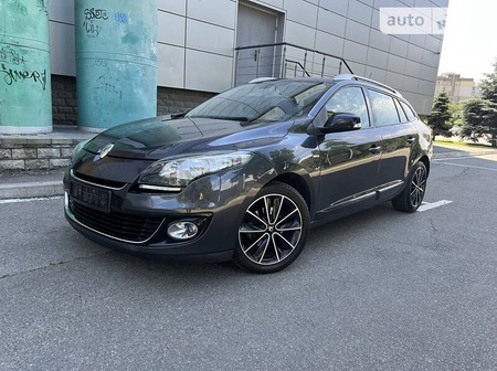 Renault Megane 2012  випуску Київ з двигуном 1.5 л дизель універсал механіка за 8700 долл. 