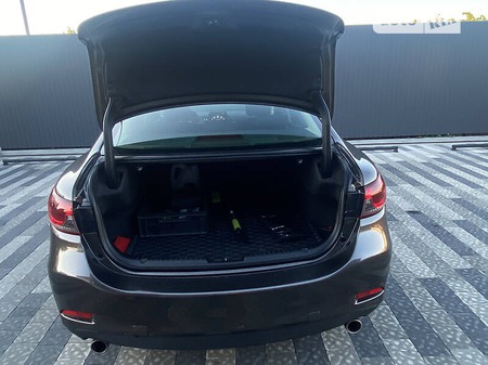 Mazda 6 2015  випуску Ужгород з двигуном 2.5 л бензин седан автомат за 11000 долл. 