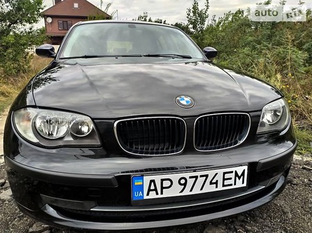BMW 118 2007  випуску Запоріжжя з двигуном 2 л дизель хэтчбек механіка за 7500 долл. 