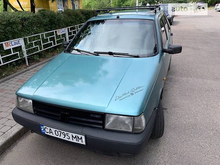 Fiat Tipo 1989  випуску Черкаси з двигуном 1.4 л бензин хэтчбек  за 1900 долл. 