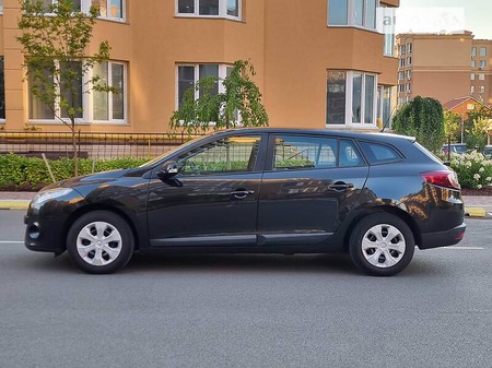 Renault Megane 2010  випуску Київ з двигуном 1.5 л дизель універсал механіка за 7700 долл. 