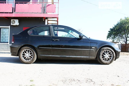 BMW 318 2003  випуску Миколаїв з двигуном 1.8 л бензин хэтчбек механіка за 4500 долл. 