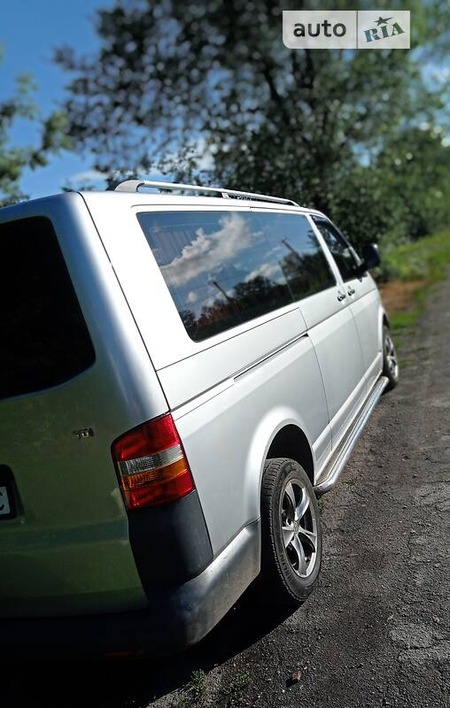 Volkswagen Transporter 2008  випуску Чернігів з двигуном 1.9 л дизель  механіка за 10000 долл. 