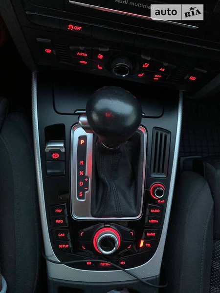 Audi A4 Limousine 2011  випуску Одеса з двигуном 2 л дизель седан автомат за 12350 долл. 
