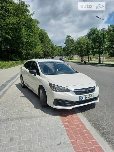 Subaru Impreza 2020  випуску Львів з двигуном 0 л бензин хэтчбек автомат за 13500 долл. 