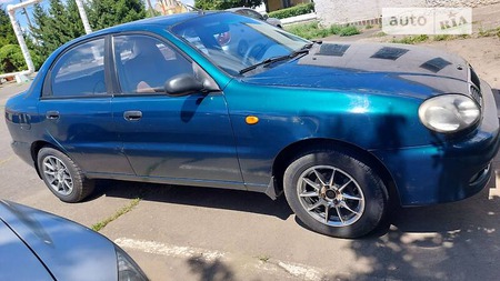 Daewoo Lanos 2006  випуску Одеса з двигуном 1.5 л бензин седан механіка за 2600 долл. 