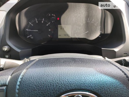 Toyota Land Cruiser Prado 2018  випуску Львів з двигуном 2.7 л  позашляховик автомат за 39900 долл. 