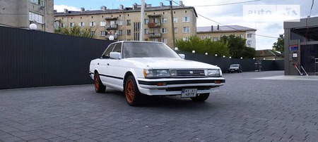 Toyota Mark II 1985  випуску Івано-Франківськ з двигуном 2 л бензин седан автомат за 3800 долл. 