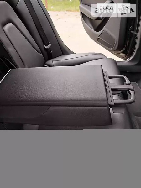 Audi A4 Limousine 2015  випуску Одеса з двигуном 2 л бензин седан автомат за 15000 долл. 