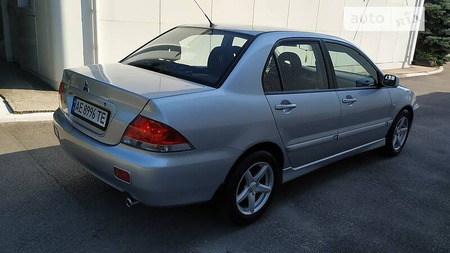 Mitsubishi Lancer 2006  випуску Дніпро з двигуном 1.6 л бензин седан автомат за 5500 долл. 