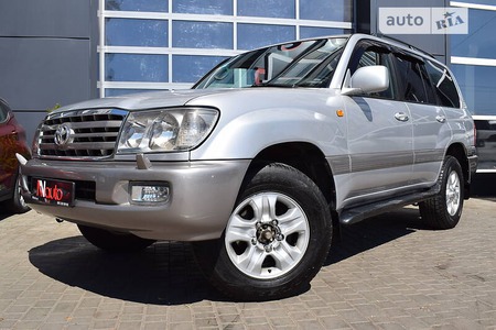 Toyota Land Cruiser 2006  випуску Одеса з двигуном 4.7 л бензин позашляховик автомат за 18900 долл. 