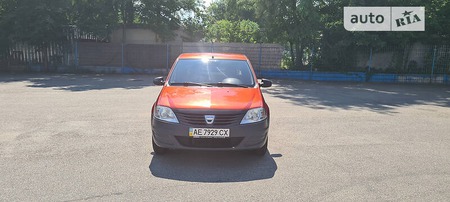 Dacia Logan 2008  випуску Дніпро з двигуном 1.4 л бензин седан механіка за 4700 долл. 